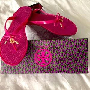 Sz 10 Tory Burch solid thin flip flop